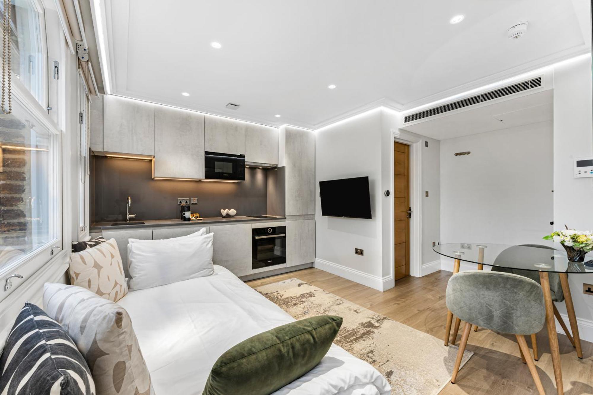 Luxlet - Heart Of Hampstead,