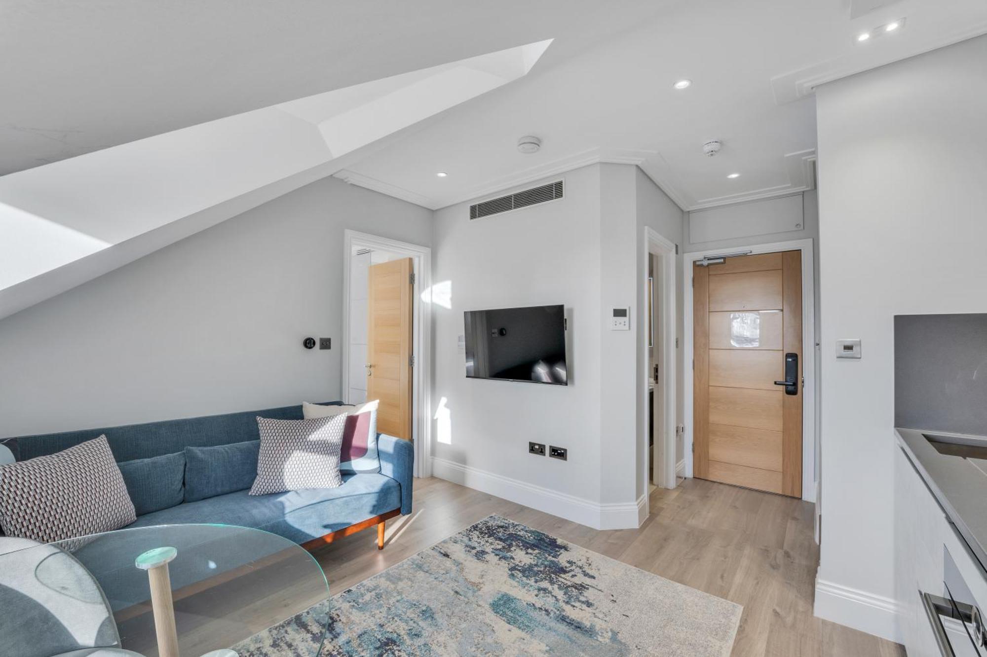 Luxlet - Heart Of Hampstead, Londen